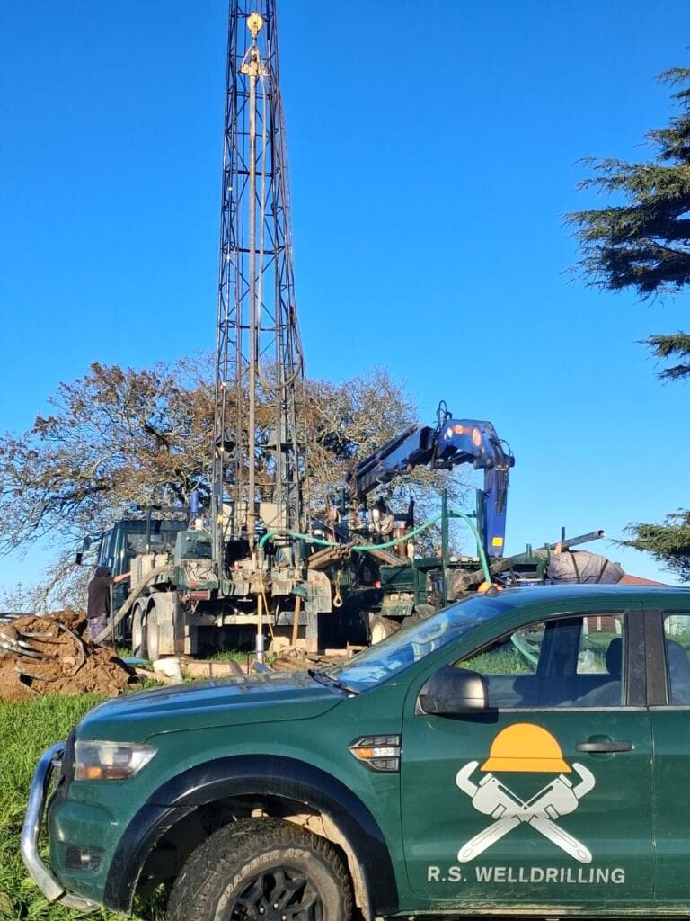 RS Welldrilling on site